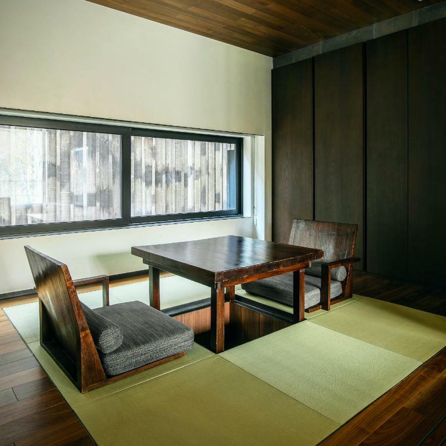 Zaborin Hotell Kutchan Exteriör bild